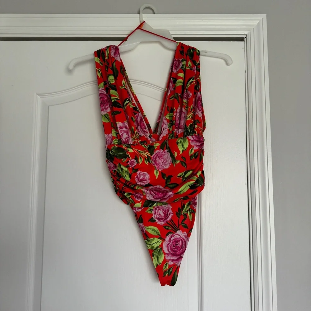 Zara floral plunging neckline and back bodysuit - Picture 6 of 6